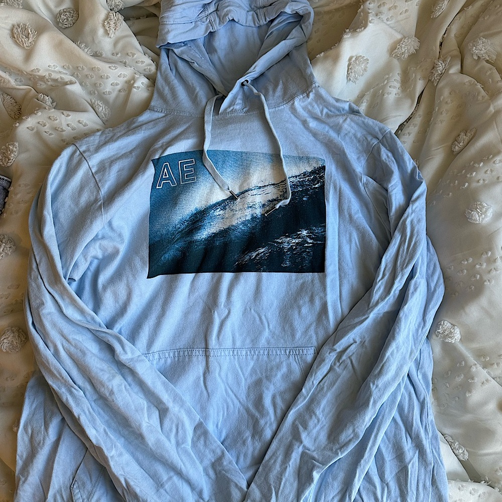 New sweatshirt, only worn once before, and selling bc of size